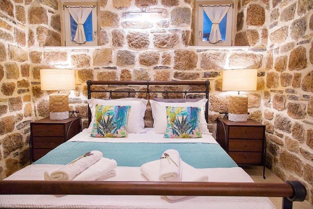 Lithos Residence Poros Poros Town Exterior photo